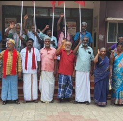 இந்திய கம்யூனிஸ்ட் கட்சி சார்பில் நேற்று ஆர்ப்பாட்டம்