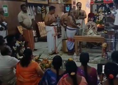 மாணவர்களுக்கான லக்ஷ்மி ஹயக்ரீவர் ஐம்பொன் சிலை பிரதிஷ்டை