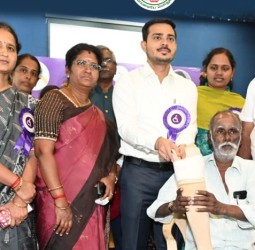 கோவையில் நடந்த உலக மாற்றுத்திறனாளிகள் தின விழா