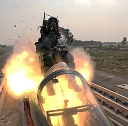 போர் விமான பைலட் இருக்கையை வெளியேற்றும் சோதனை வெற்றி!