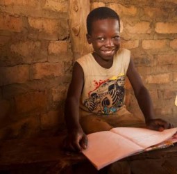 வறுமை எனும் அணையா விளக்கு