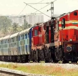 இண்டிகோ விமான சேவை ரத்து: சென்னை – பெங்களூர் இடையே சிறப்பு ரெயில்