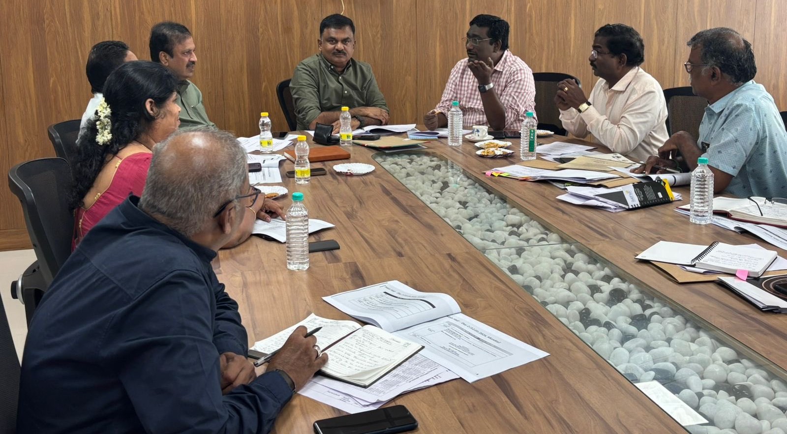 அயலகத் தமிழர் தின' விழாவிற்கான முன்னேற்பாடு திட்டக் கூட்டம்