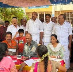 தஞ்சை மன்னர் சரபோஜி கல்லூரியில் நேற்று நலம்_காக்கும்_ஸ்டாலின் மருத்துவ முகாம்