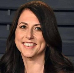 அதிக நன்கொடை அள்ளித்தந்த அமெரிக்க பெண்மணி; அமேசான் நிறுவனரின் முன்னாள் மனைவி தாராளம்