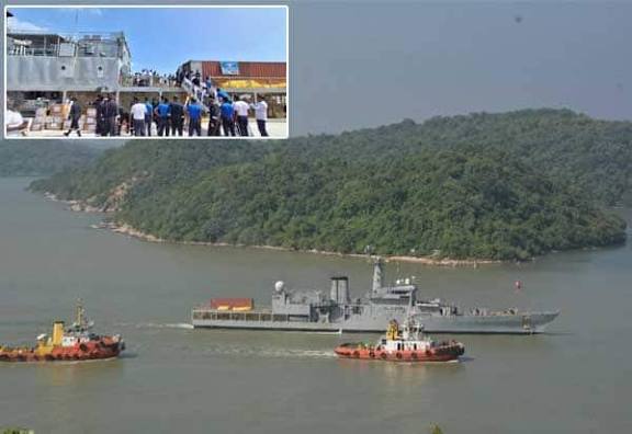 வெள்ள பாதிப்பு: நிவாரணப்பொருட்களுடன் இலங்கைக்கு சென்றது ஐ.என்.எஸ் சுகன்யா கப்பல்