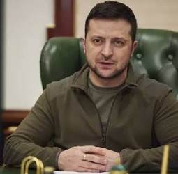 உக்ரைனில் தேர்தலை தடுத்து நிறுத்த போரை நடத்துகிறார்   ஜெலன்ஸ்கி: அமெரிக்க அதிபர் டிரம்ப் கடும் தாக்கு