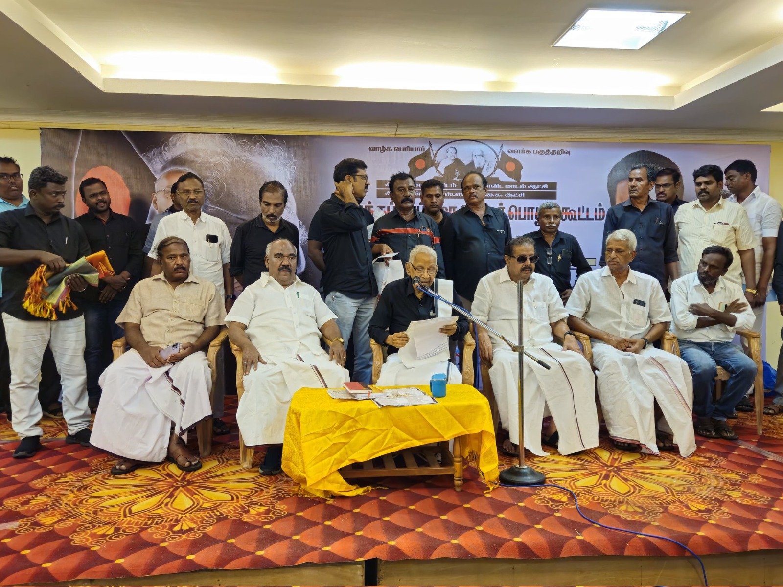 இதுதான் திராவிடம் இதுதான் ஆர்.எஸ்.எஸ் திராவிட மாடல் ஆட்சி பா.ஜ.க. ஆட்சி" விளக்கப் பரப்புரை