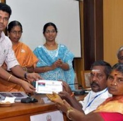 முன்னாள் படைவீரர் நலத்துறை மூலம் ரூ.2.58 லட்சம் மதிப்பிலான நலத்திட்ட உதவி