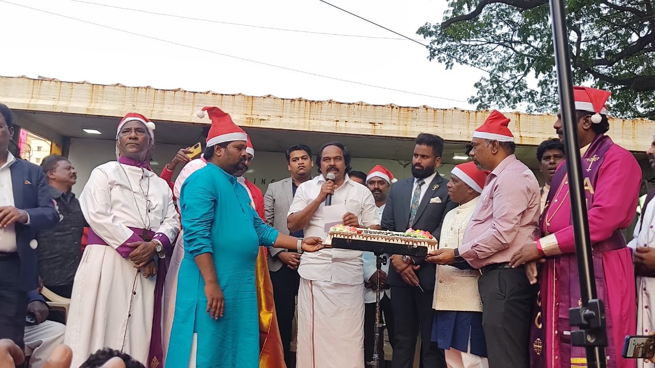 சென்னை மூலகொத்தளத்தில் நடந்த கிறிஸ்துமஸ் கேரல் ஊர்வல நிகழ்ச்சி