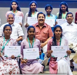 கேபிஆர் பொறியியல் கல்லூரியில் கல்வி உதவித்தொகை வழங்கும் விழா