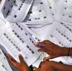 எஸ்.ஐ.ஆர். பணியால் தமிழகத்தில் 11 ஆண்டுகள் பின்நோக்கி சென்ற வாக்காளர்கள் எண்ணிக்கை