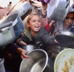 காஸா: 1 லட்சம் பேருக்கு ‘பேரழிவு’ உணவுப் பற்றாக்குறை