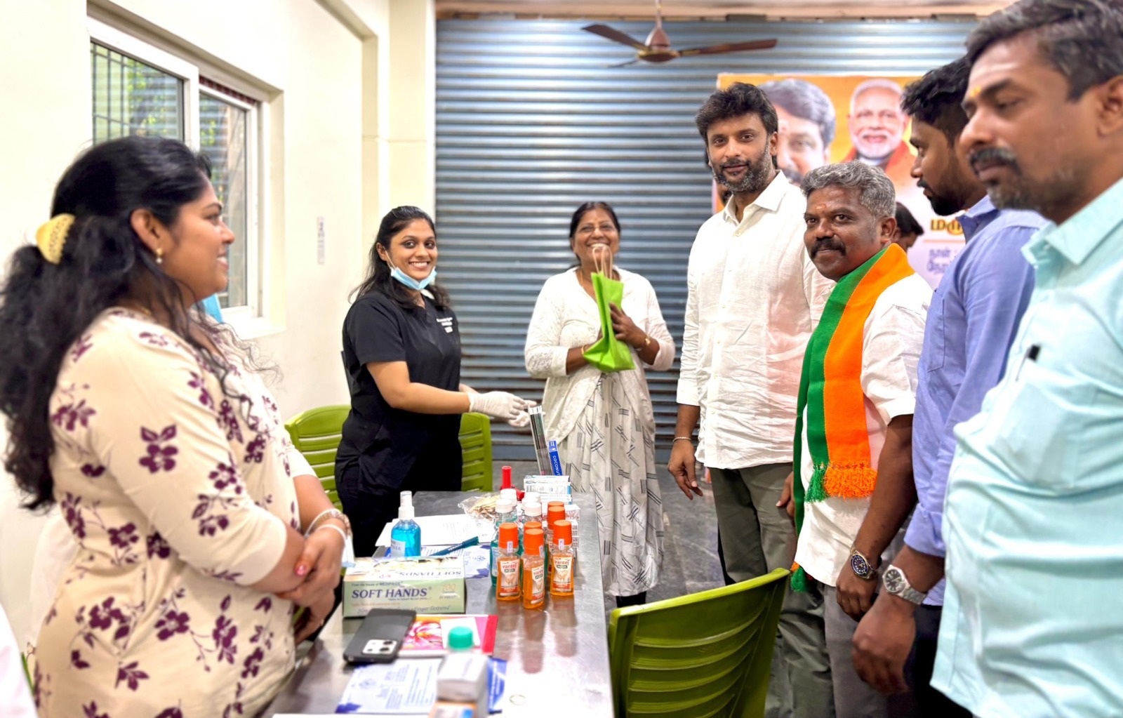 பொதுமக்களுக்கான சிறப்பு மருத்துவ முகாம்