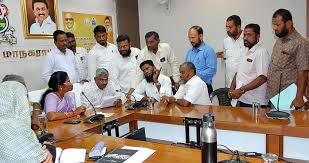 பெண் மருத்துவா் ஹிஜாப்பை அகற்றிய நிதீஷ் செயலுக்கு வலுக்கும் கண்டனம்