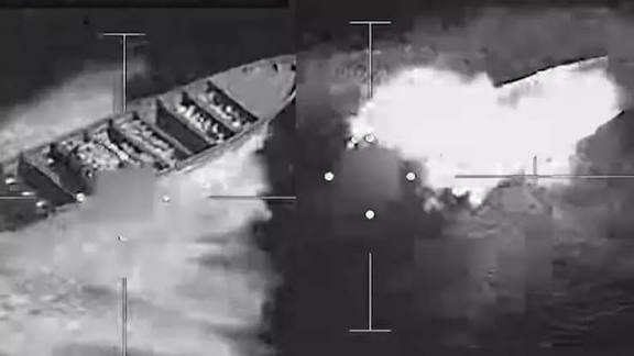 போதைப்பொருள் கடத்தல் கப்பலை தாக்கிய அமெரிக்க ராணுவம்; 4 பேர் பலி