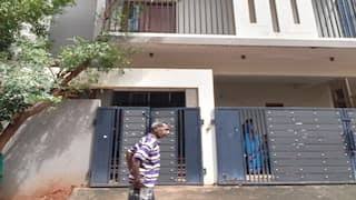 தஞ்சாவூர் முன்னாள் எம்.பி., வீட்டில் கொள்ளை அடித்த 4 பேர் கைது