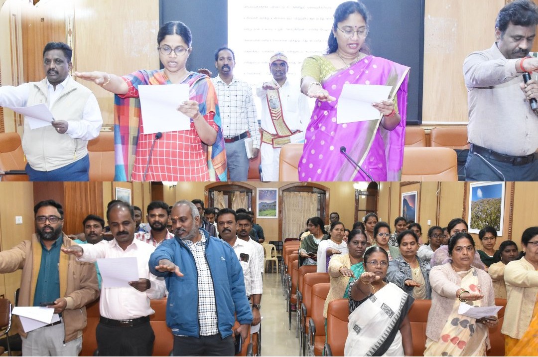 கலெக்டர் லட்சுமி பவ்யா தலைமையில் அனைத்து துறை அலுவலர்கள் மனித உரிமைகள் தின உறுதிமொழி