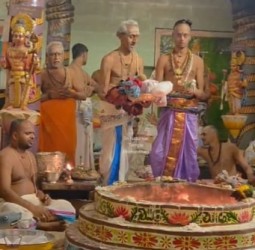 ஆருத்ரா விழாவையொட்டி நேற்று யாகசாலை பூஜை
