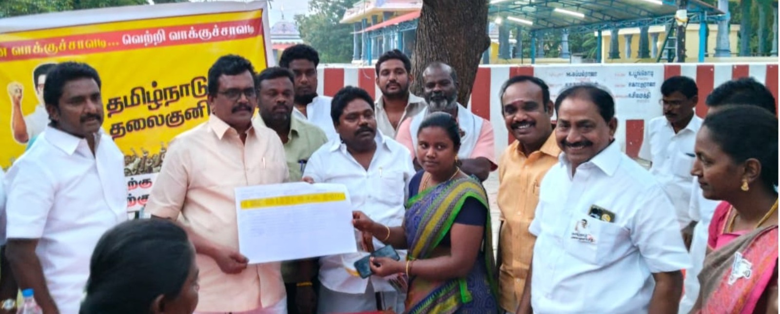 தங்க தமிழ்ச்செல்வன் எம்பி, திமுக அரசின் நான்காண்டு சாதனைகளையும், மக்கள் நலத்திட்டங்களையும் பொதுமக்களிடம் விளக்கினார்