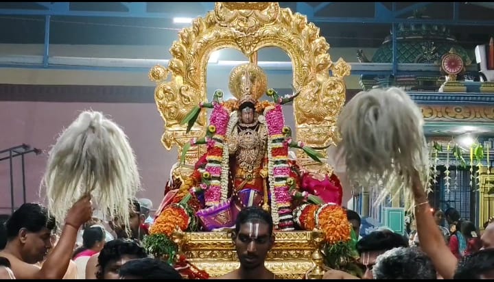 மயிலாடுதுறை திருஇந்தளூர் பரிமள ரெங்கநாதர் திருக்கோயில் சொர்க்கவாசல் திறப்பு