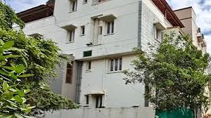 தஞ்சாவூரில் முன்னாள் எம்.பி ஏகேஎஸ் விஜயன் வீட்டில் 87 பவுன் நகைகள் திருட்டு!