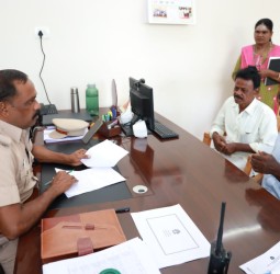 திருப்பத்தூர் மாவட்ட காவல் அலுவலகத்தில் வாராந்திர பொதுமக்கள் குறைதீர்வு கூட்டம்..