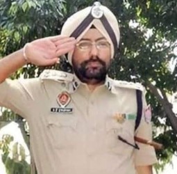 ஆன்லைன்' மோசடியில் ரூ.8 கோடி இழந்த ஓய்வுபெற்ற ஐ.பி.எஸ்., தற்கொலை முயற்சி