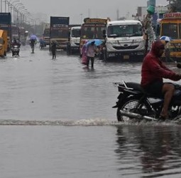 சென்னையில் விட்டு விட்டு வெளுக்கும் மிக கனமழை - இதுவரை அதிக மழைப் பதிவு எங்கே?