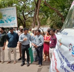 ராமநாதபுரத்தில் உலக எய்ட்ஸ் தின விழிப்புணர்வு; நலத்திட்ட உதவிகள்: கலெக்டர் சிம்ரன்ஜீத் சிங் பங்கேற்பு