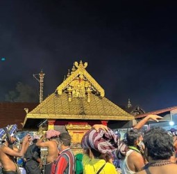 சபரிமலை கோவிலில் மண்டல பூஜை நிறைவடைந்தது: டிசம்பர் 30–-ல் மீண்டும் நடைதிறப்பு