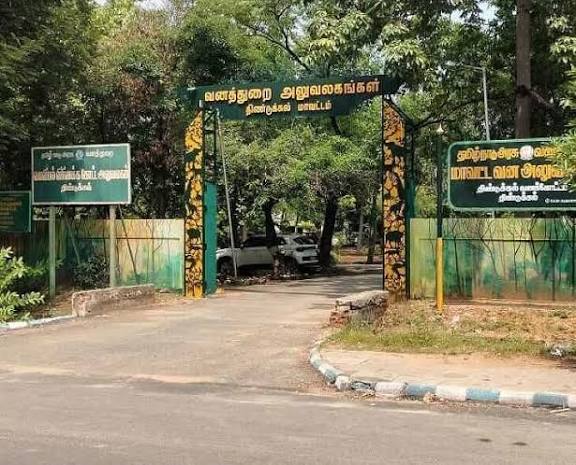 சுற்றுலாப் பயணிகளுக்கு வனத்துறை எச்சரிக்கை