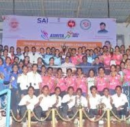 மேட்டுப்பாளையத்தில் கேலோ இந்தியா மகளிருக்கான டென்னிஸ் பந்து கிரிக்கெட் போட்டி