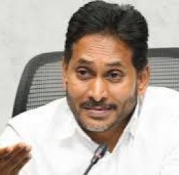 ஆந்திராவில் ஒய்எஸ்ஆர் காங்கிரஸ் எம்.பி. உட்பட 12 பேர் கைது: மதுபான ஊழல் வழக்கில் ஜெகன் மோகன் ரெட்டிக்கு நெருக்கடி