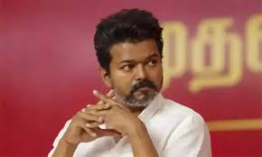 தவெகவில் அதிக உறுப்பினர்களை சேர்க்கும் நிர்வாகிகள் வீட்டுக்கு நேரில் சென்று கவுரவிக்க விஜய் திட்டம்