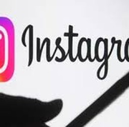 இன்ஸ்டாகிராமில் காதலன் போல பழகி 60 பவுன் நகைகளை சுருட்டிய தோழி: அடுத்து நடந்த சம்பவம்