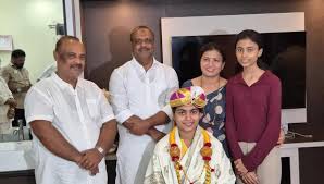 அன்று ‘நீட்’ தேர்வில் தோல்வி; இன்று ரூ.72 லட்சம் சம்பளத்தில் ரோல்ஸ் ராய்ஸில் வேலை: ஓர் உத்வேகக் கதை!