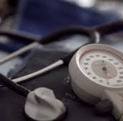 புதிய துணை மருத்துவமனைகளில் 64 பணியிடங்கள்