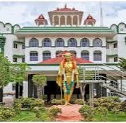 ஆறாவது விரல் அரசுப் பணிக்கு தடையல்ல: உயர் நீதிமன்ற மதுரை அமர்வு உத்தரவு