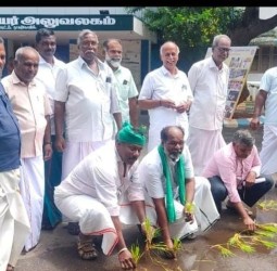 விவசாயிகள் திடீரென வெளிநடப்பு