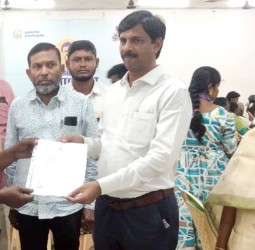 ஈரோடு லக்காபுரத்தில் நடந்த ‘உங்களுடன் ஸ்டாலின்’ திட்ட முகாம்
