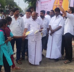 ஓரணியில் தமிழ்நாடு விழிப்புணர்வு துண்டு பிரசுரங்கள்