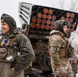 ரஷ்ய எல்லையில் அமெரிக்க ராணுவ  தளங்கள்