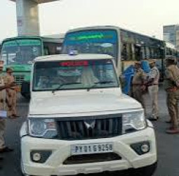 புதுச்சேரி பந்த்: கடைகள் அடைப்பு; தனியார் பேருந்துகள் ஓடவில்லை - தனியார் பள்ளிகள் விடுமுறை