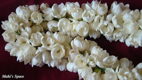 மல்லி பூ..