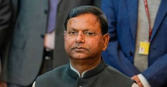 முத்ரா திட்டம்: இதுவரை ரூ.34 லட்சம் கோடி கடனளிப்பு! - மத்திய நிதித் துறை இணையமைச்சா் தகவல்