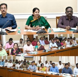 சென்னை சங்கமம் - நம்ம ஊரு திருவிழா” குறித்த ஆலோசனைக் கூட்டத்தில் கனிமொழி எம்.பி.