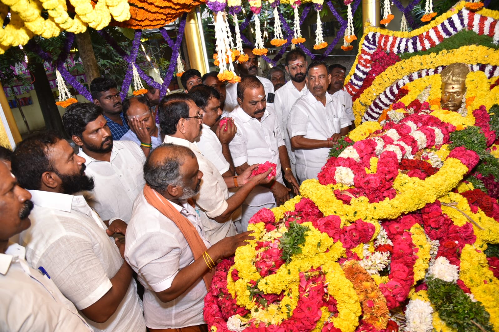 வழுவூர் வி.ஜி.கே.  35 - ஆம் ஆண்டு குருபூஜை ஆராதனை விழா