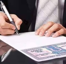 ஆண்டுக்கு ரூ.3 கோடி வசூலாகியும் உதவியின்றி ஆவண எழுத்தர்கள் தவிப்பு