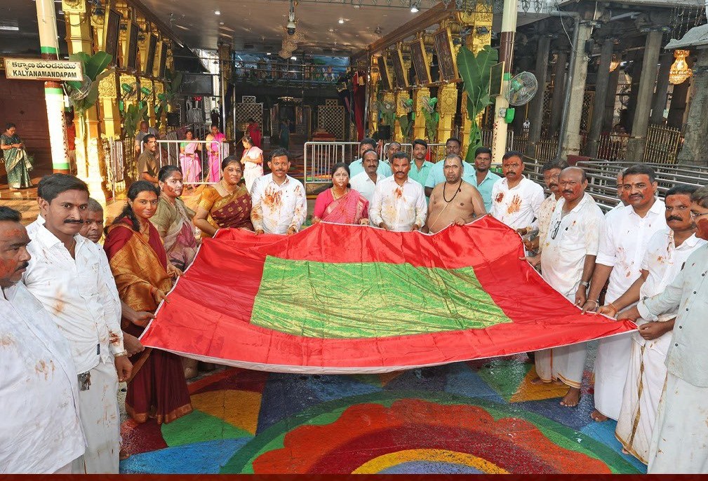 கார்த்திகை பிரம்மோற்சவ ஆழ்வார் திருமஞ்சனம்